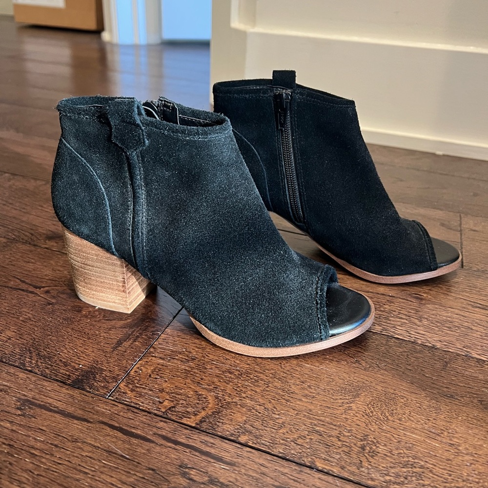 Black booties